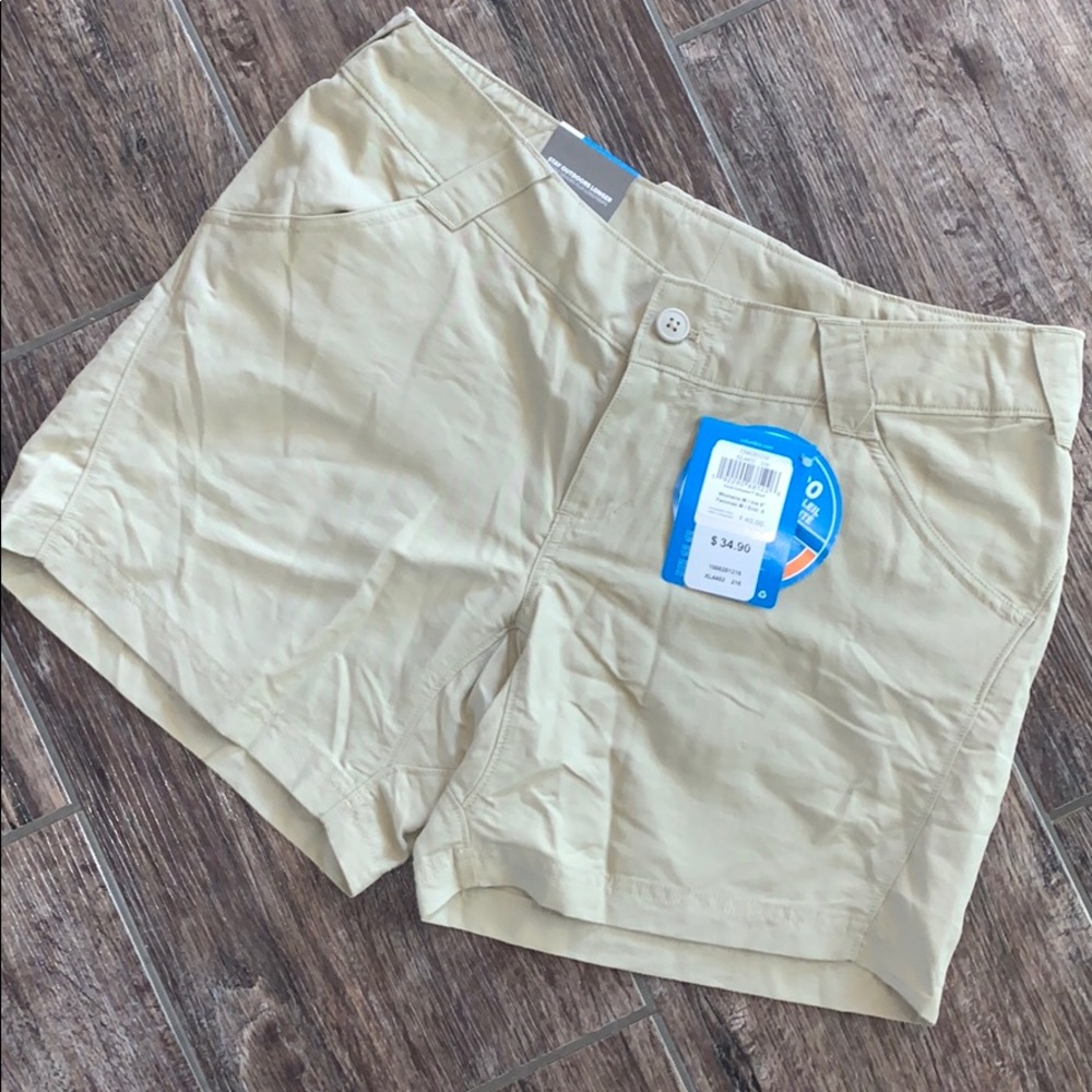 Khakis Columbia Shorts